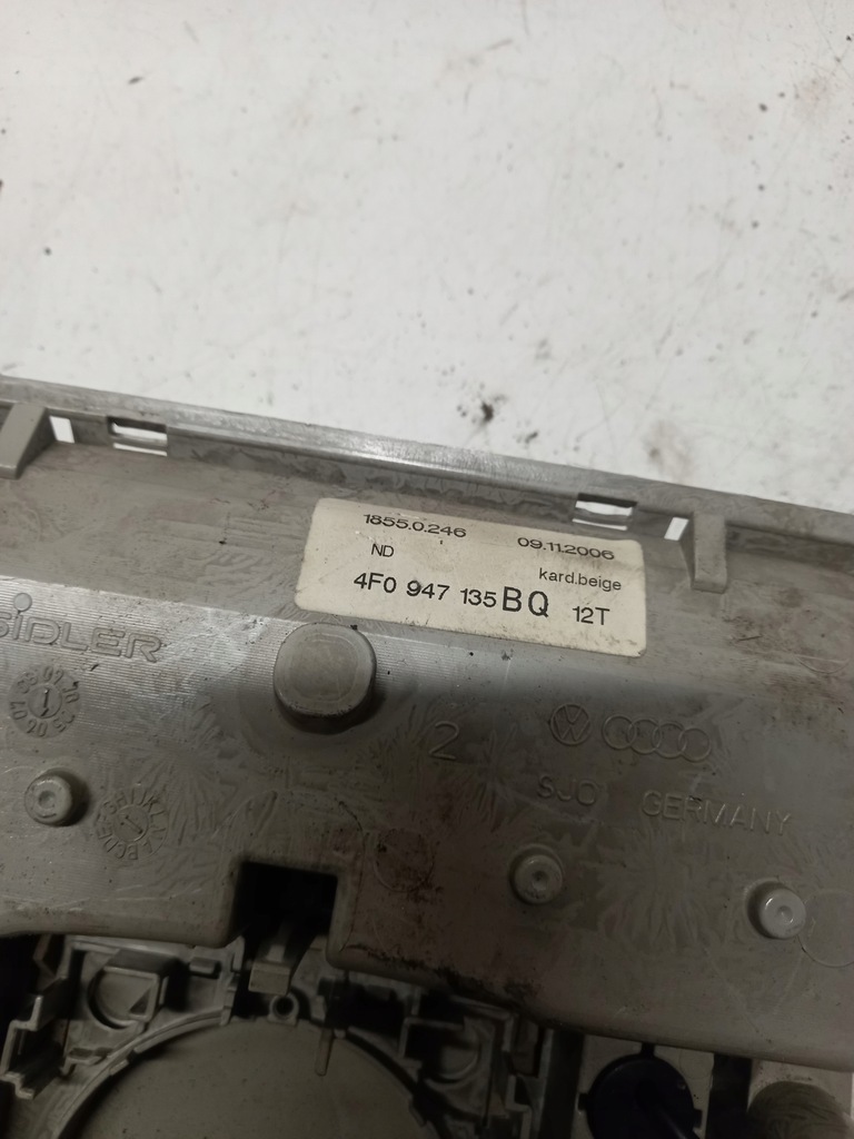 фото №6, Лампа освітлення кабіни audi оригінальний номер 4f0947135bq