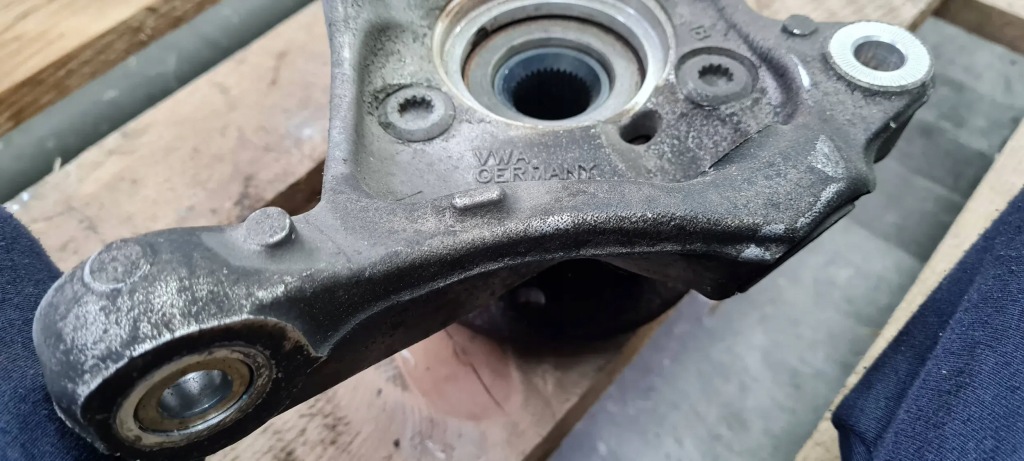 фото №14, S3 8v a3 поворотний кулак ступиця колеса ліва лівий перед 2.0 tfsi 5wa407253a