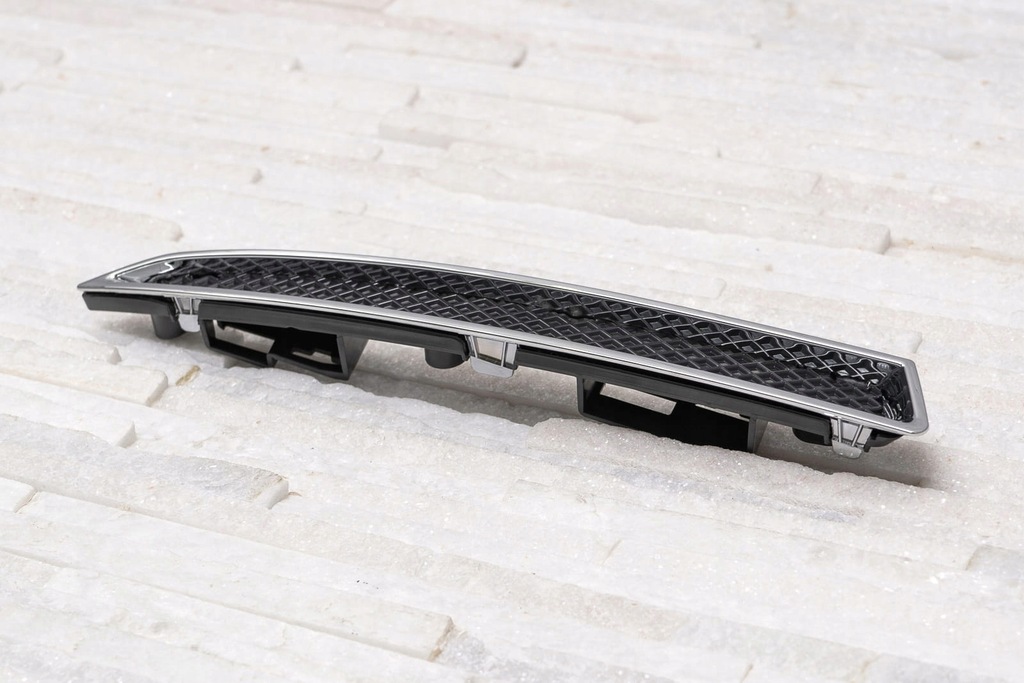 фото №11, Ford escape mk3 2013-16 хромована молдинг pod фара права dv458228aa