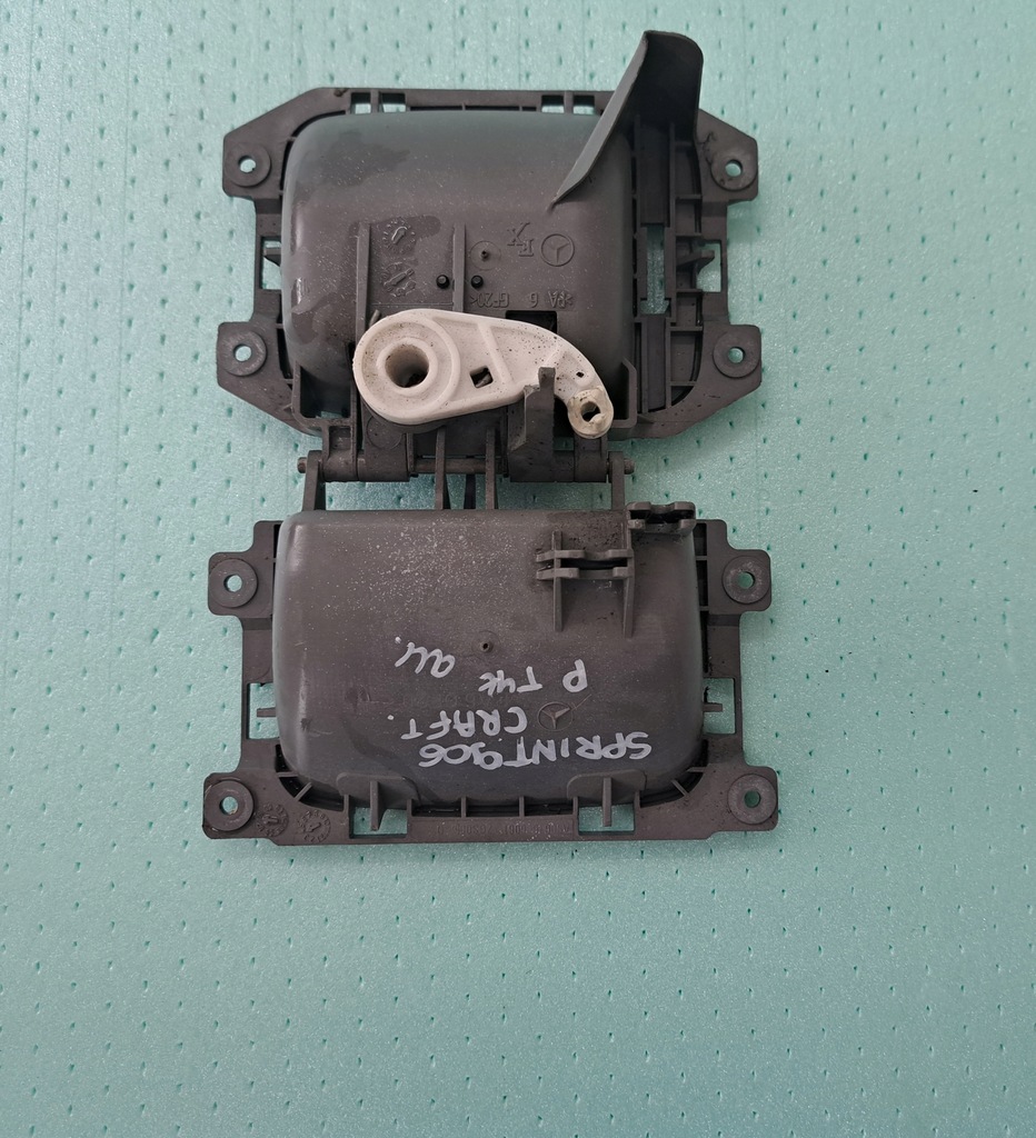 фото №2, Mercedes sprinter 906 ручка внутренняя правый задняя