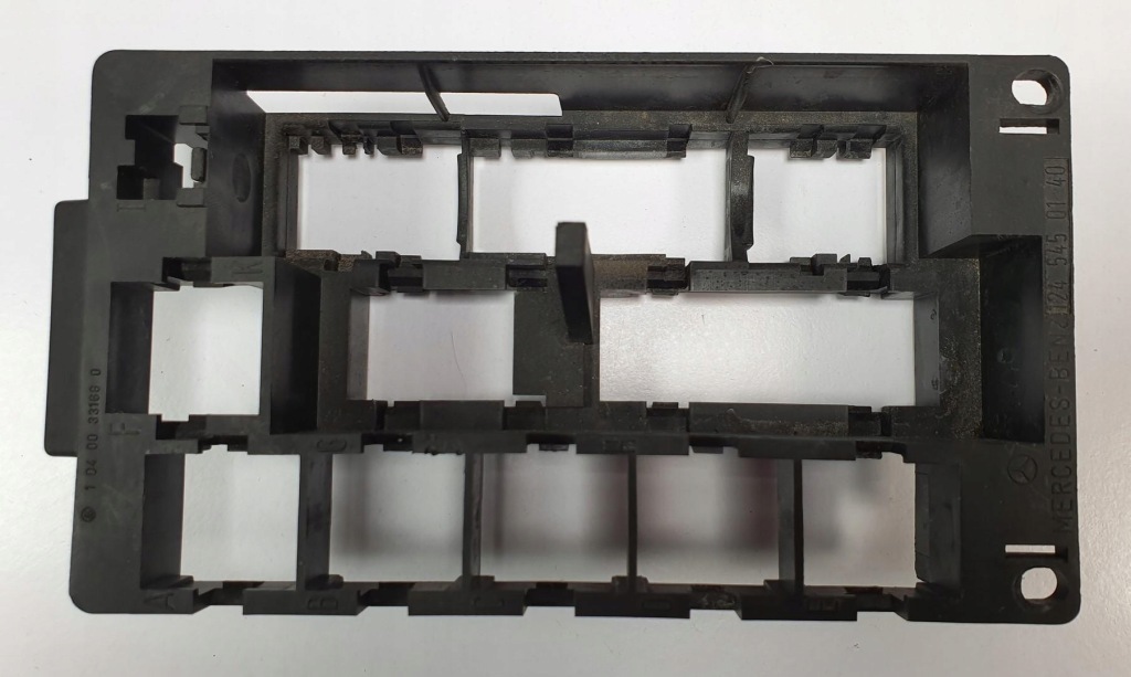 Купить Кронштейн предохранителей mercedes w124 1245450140