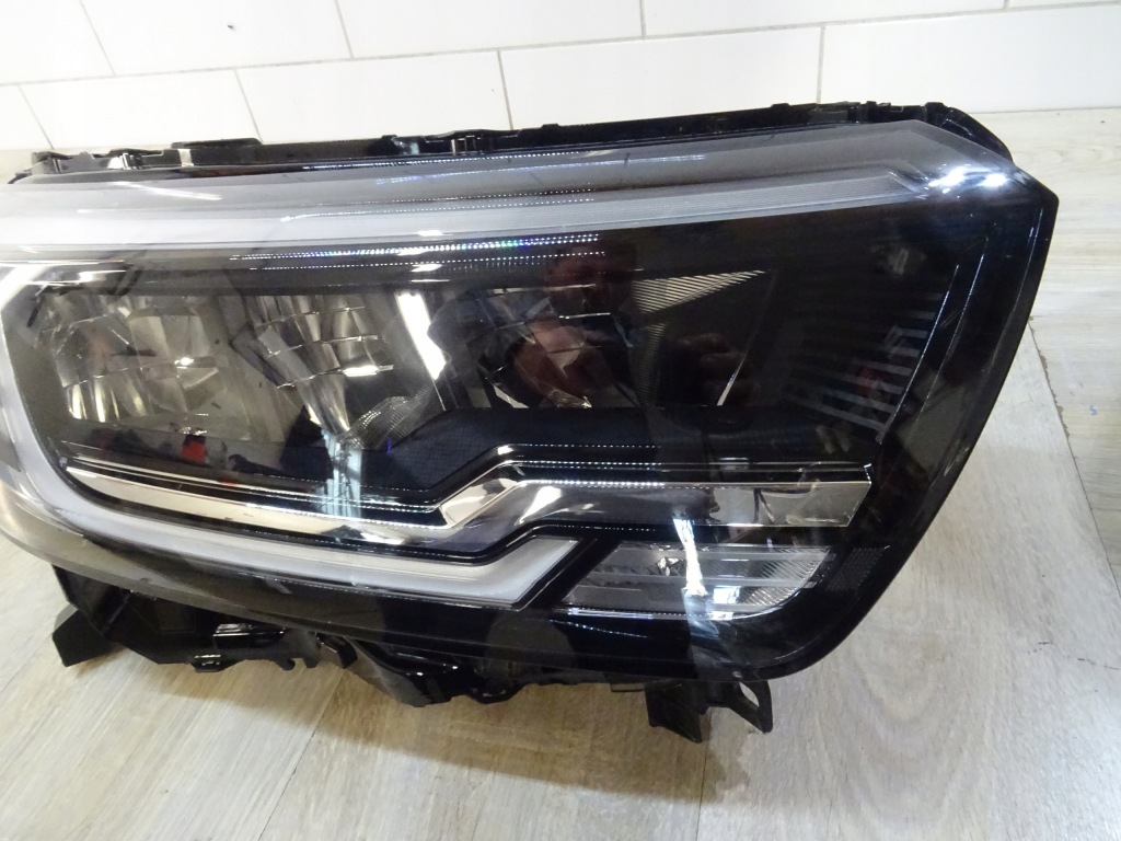 Фара правий фара renault kangoo iv 21- full led 260103264r llu Ціна