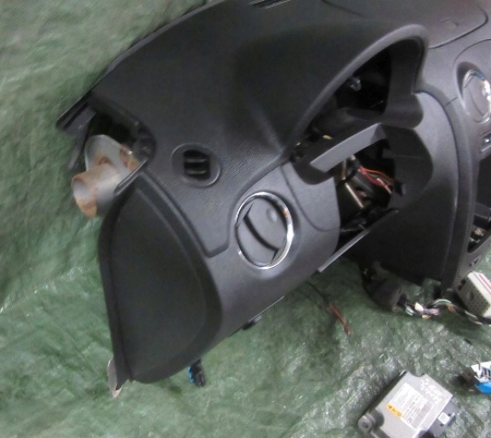 фото №10, Chevrolet hhr 2008 приборная панель приборная панель подушка пассажира датчик eu kpl
