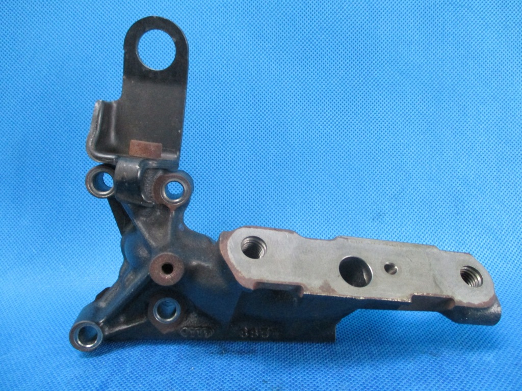 фото №2, Кронштейн кронштейн audi a6 c8 3.0 tdi 059145195ac