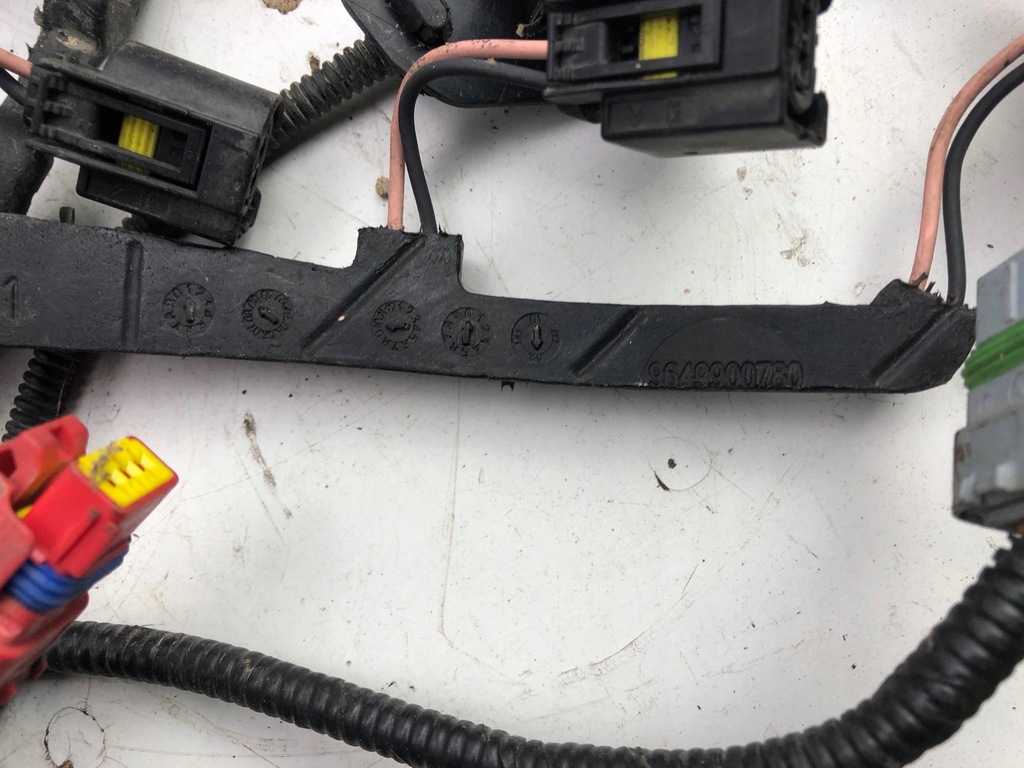 фото №9, Ford fiesta mk7 джгут двигуна 8v5t12a522