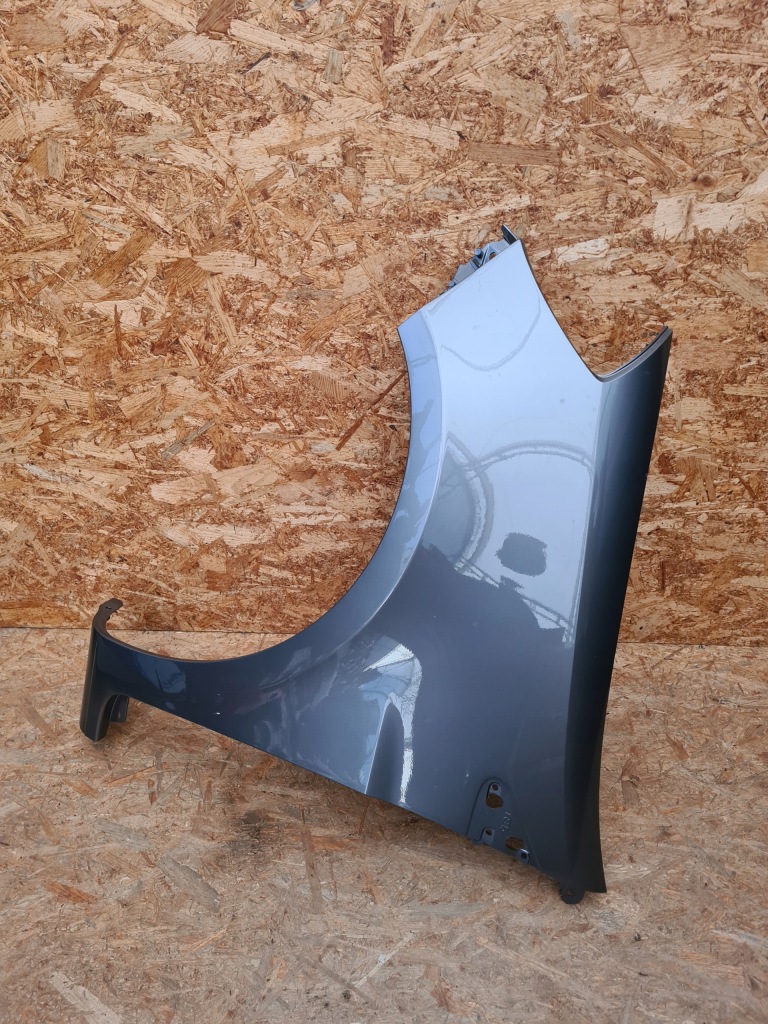 Крыло  левое  правый  передний перед clio 3 8200256117 8200256118 в Украине