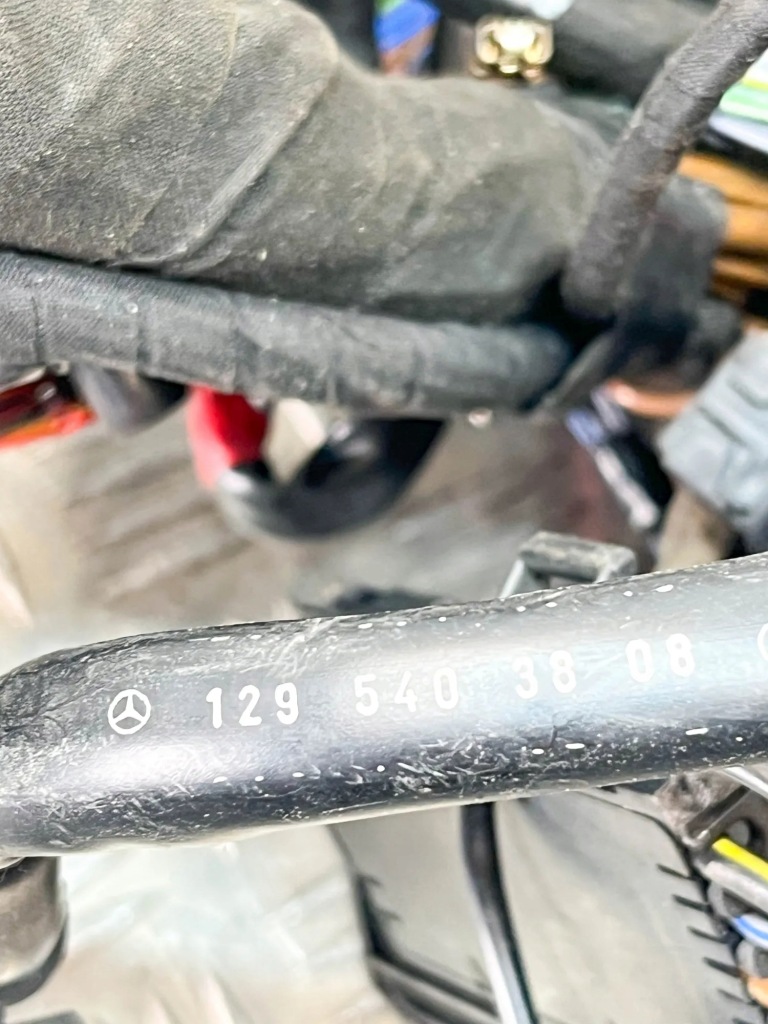 Джгут кабелі mercedes-benz sl r129 a1295400350 29867757 6.0l 300kw 1992 Доставка