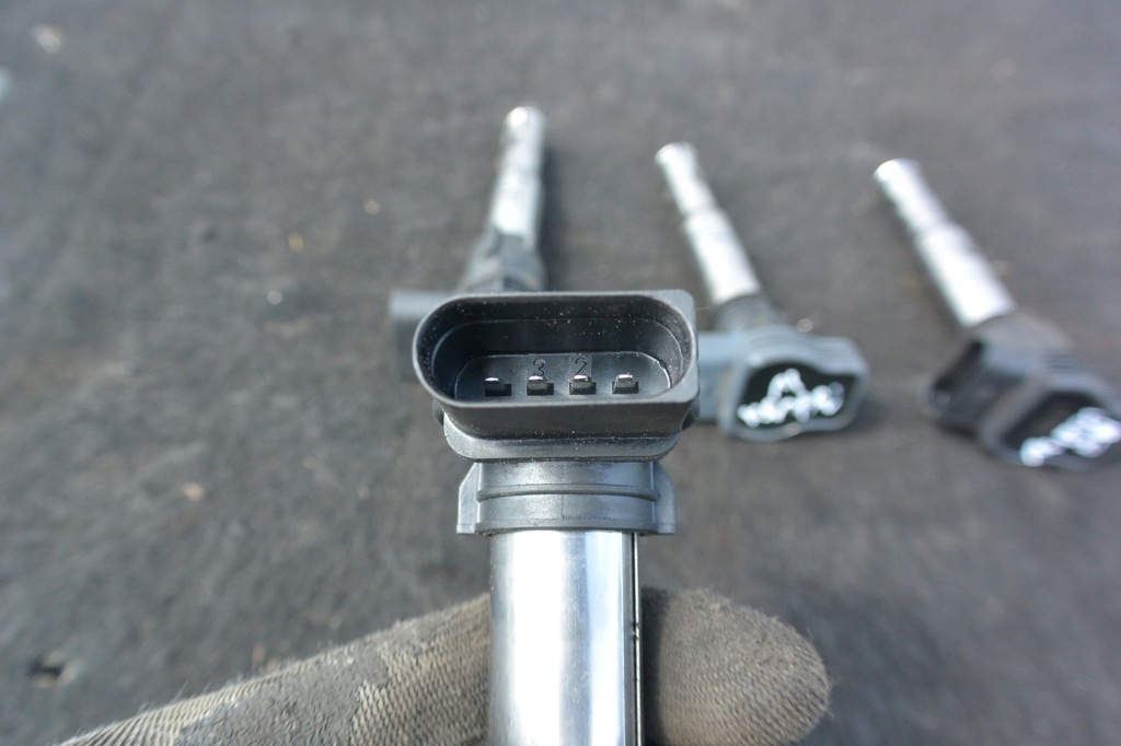 фото №4, Катушка зажигания kpl 5 szt 2.5se vw passat b7 usa