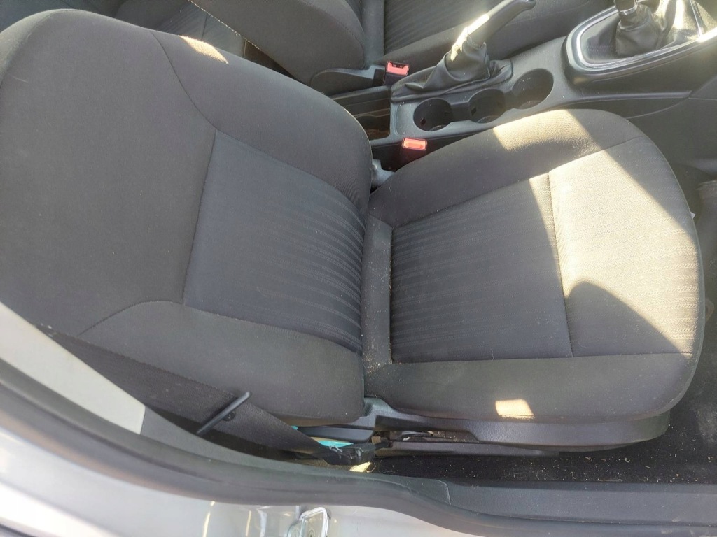 фото №9, Сидіння комплект лівий правий заднє сидіння задня + обшивки opel astra j kombi