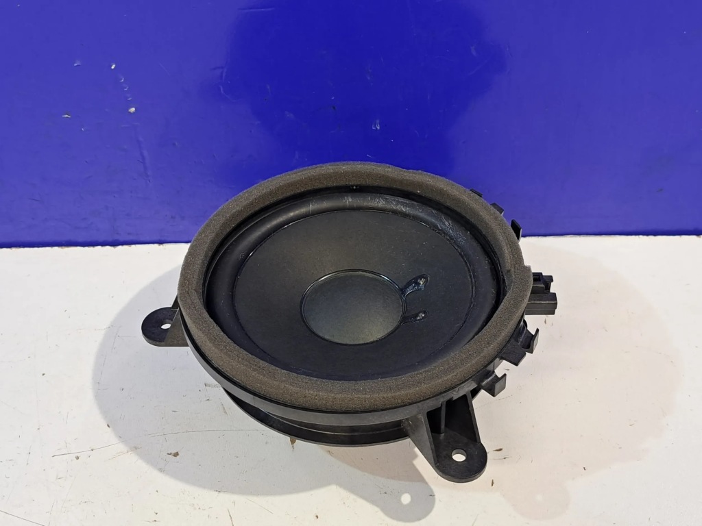 фото №1, Volvo v70 2013 динаміки