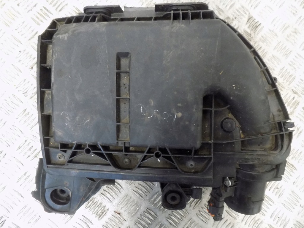 фото №1, Peugeot 3008 i корпус фильтра воздуха