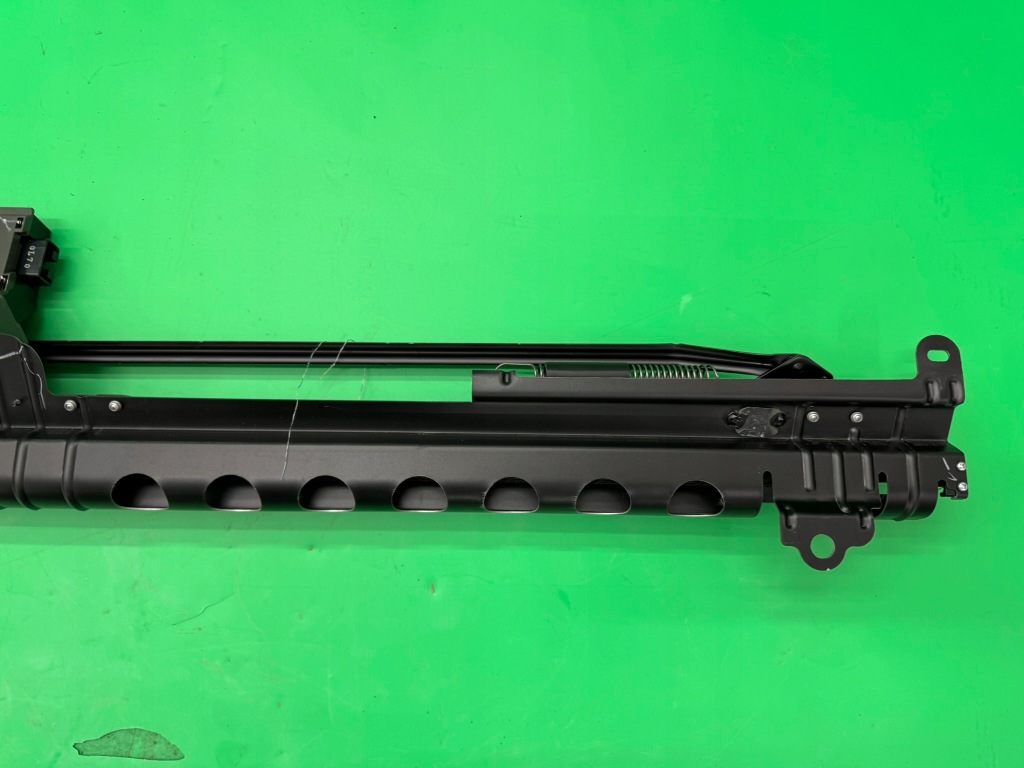 Шторка задня багажника штора ktc82008 64350-30050 lexus gs iii 05-12 Доставка