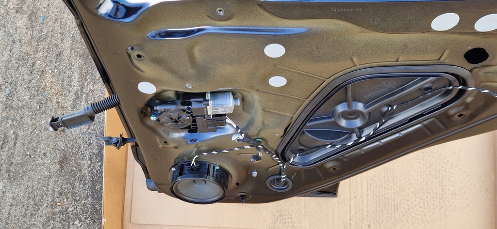 фото №3, Дверь vw t-roc w цвет lc9x ideał оригинал правое