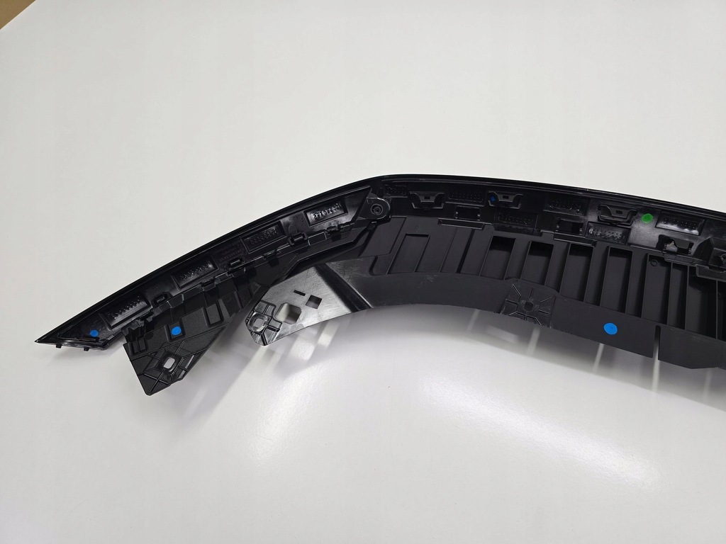 фото №10, Накладка верхний молдинг защита поперечина накладка mercedes eqb w243 x243 21- prz