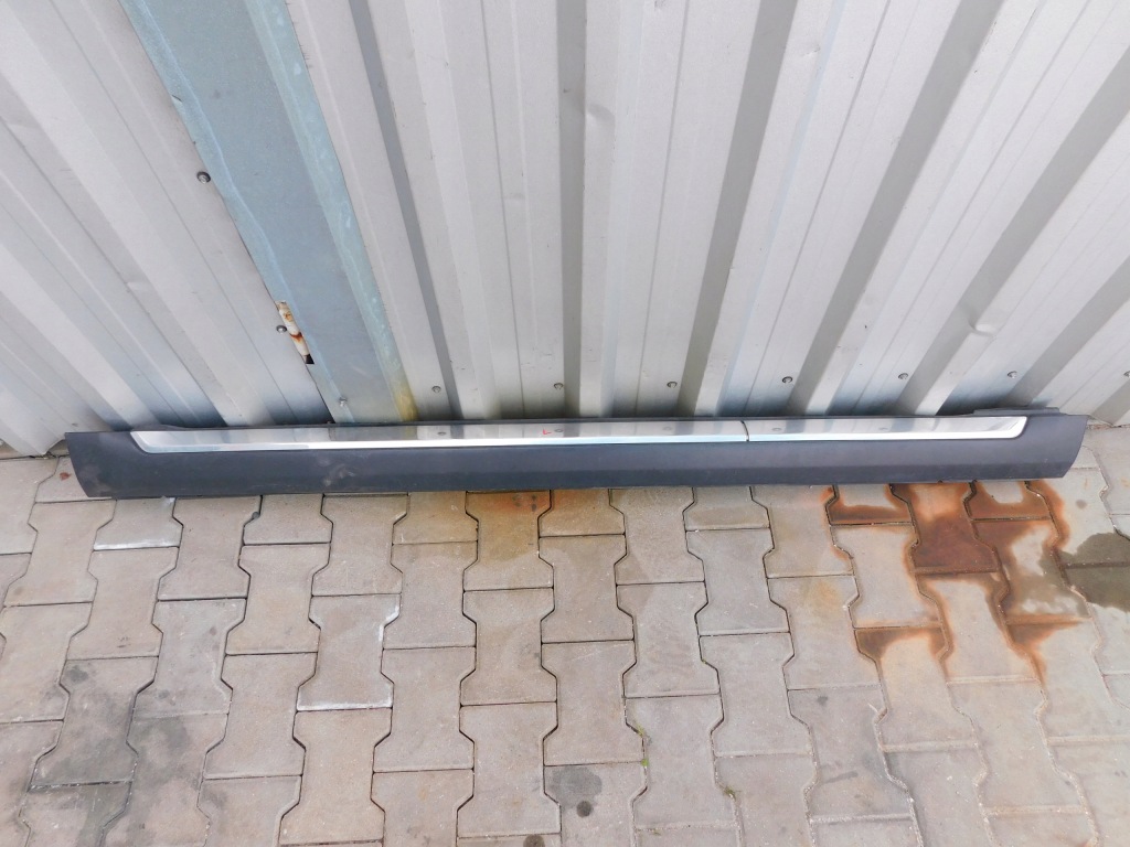 фото №1, Citroen c-crosser 2.2 hdi молдинг порог левая