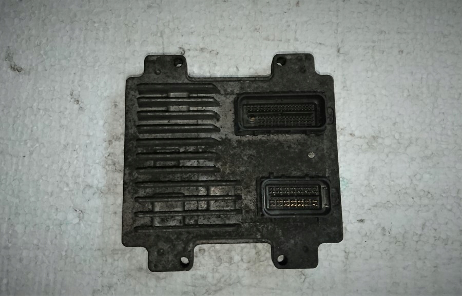 фото №1, Бортовий комп'ютер двигуна opel 55596170