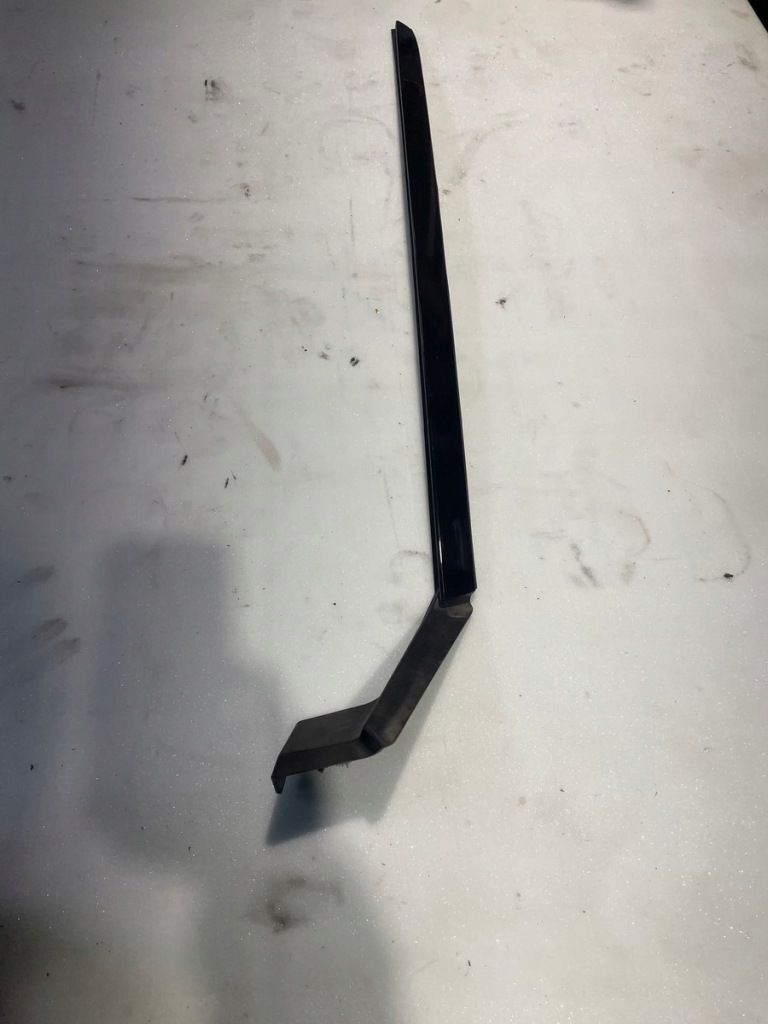 фото №1, Kia niro ii молдинг стекло лобовое левая 86131-at100