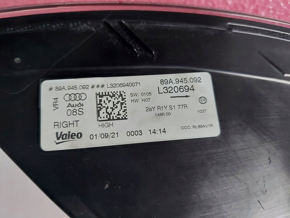 фото №7, Audi q4 e-tron лампа права задня задня led