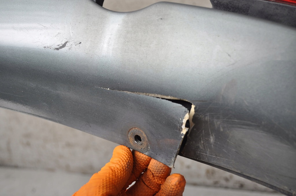 фото №16, Aston martin db9 бампер задняя задний pdc