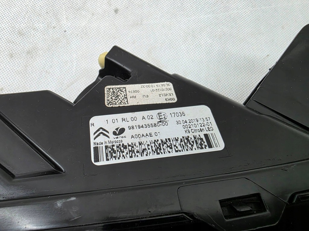 фото №10, Citroen berlingo iv 4 лампа перед передня права led drl 9819435580