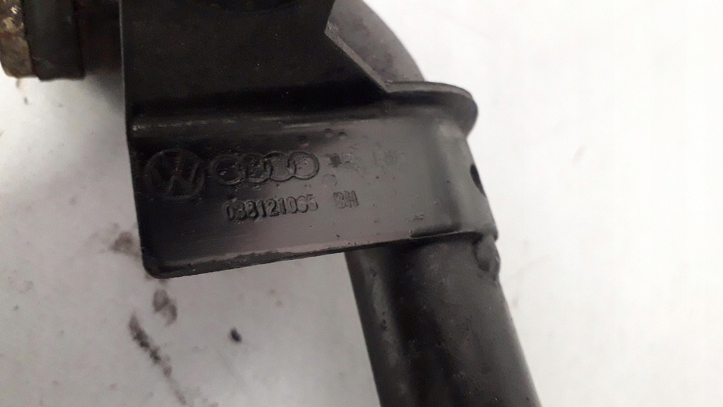 фото №9, Магистраль водяная vw passat 1.9 tdi 038121065bh