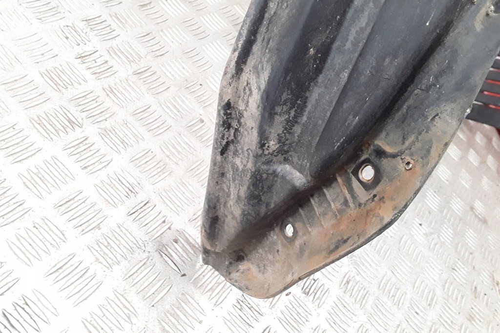 фото №8, Подкрылок правое передние mitsubishi space star mpv dg_a mr247798 1.8l