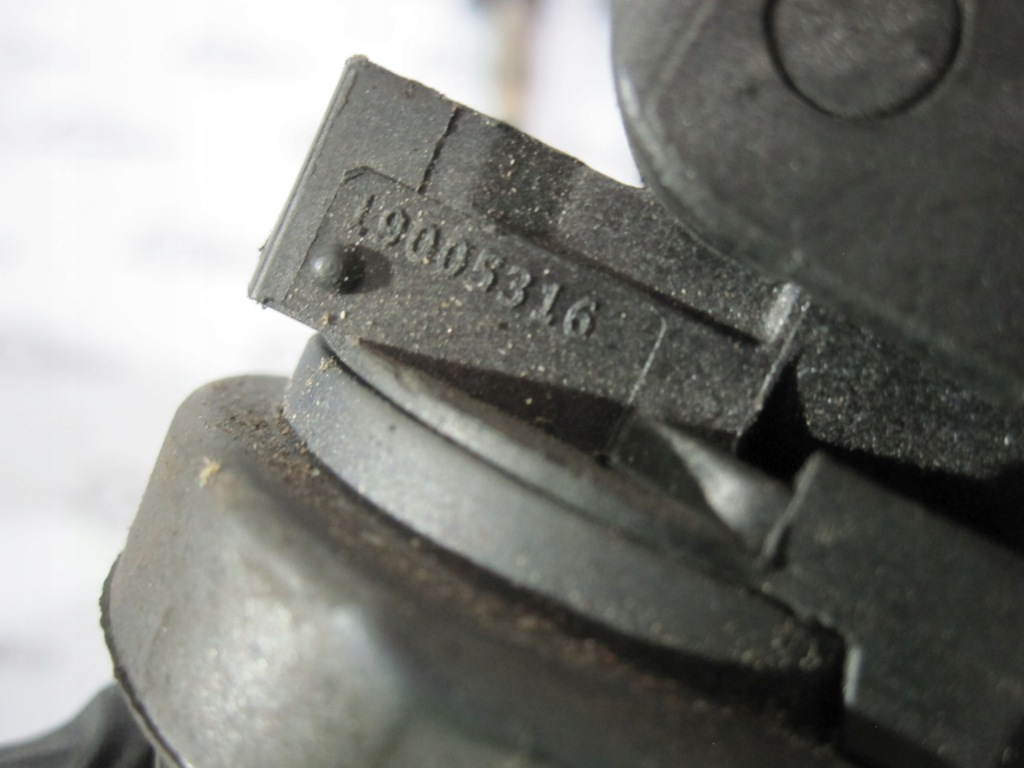 Bmw 1 2.0 b n43b20ay катушка зажигания 7559842 19005316 в Украине