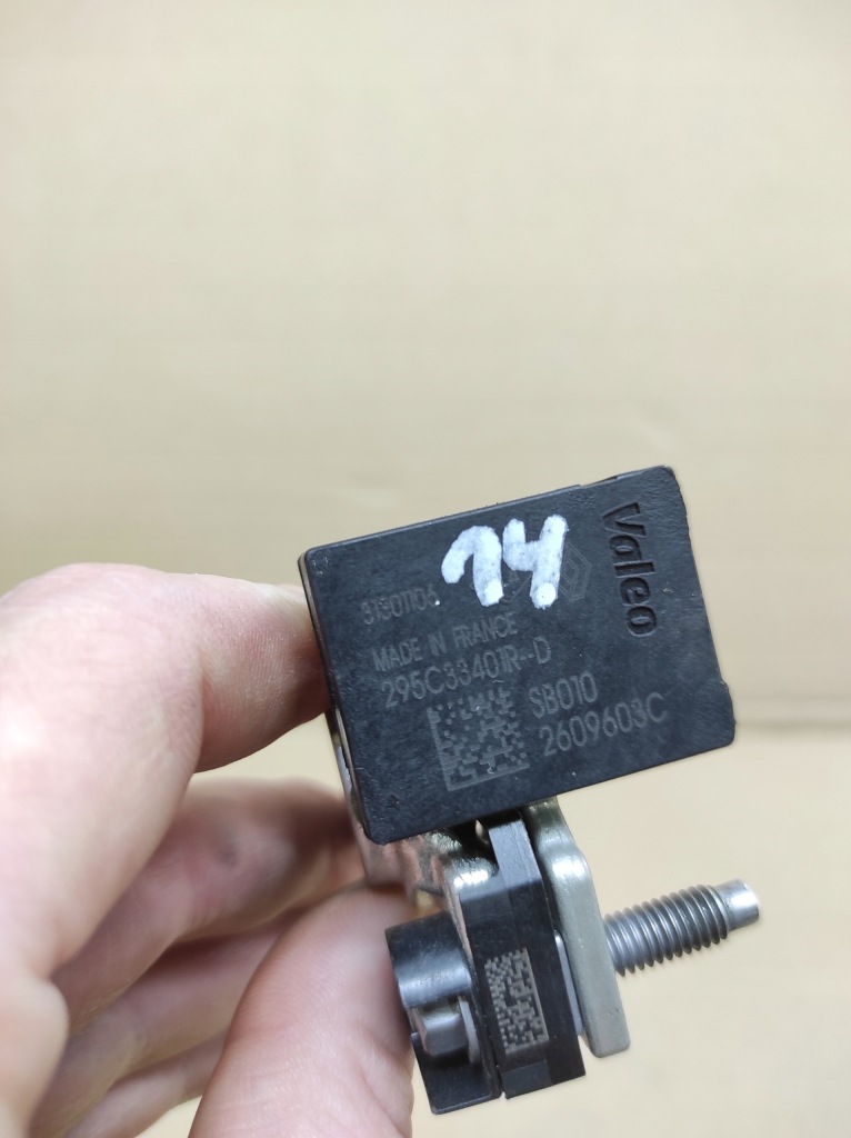 фото №4, Клемма минусовая renault dacia opel nissan 295c33401r