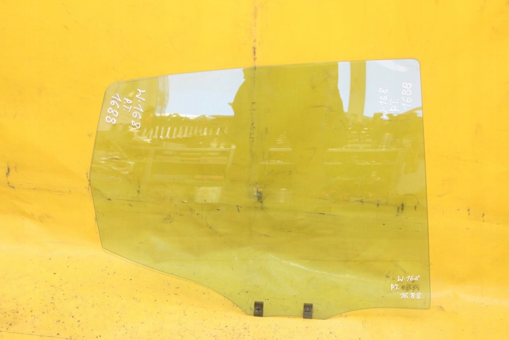 фото №1, Стекло дверь правый задняя mercedes w168