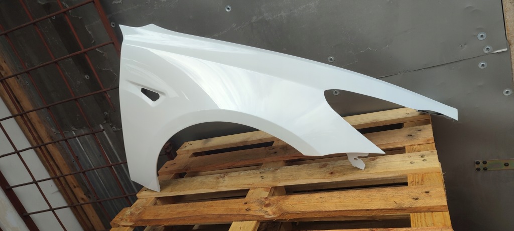 Крыло  правый  стальной tesla model 3 3 07.17-12.23r дорестайлинг  лак ppsw с Разборки
