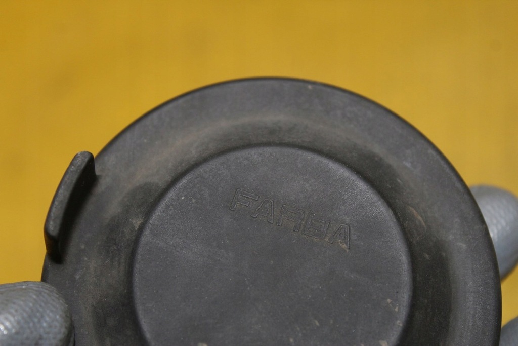 фото №5, Заглушка лампи правий перед clio iii