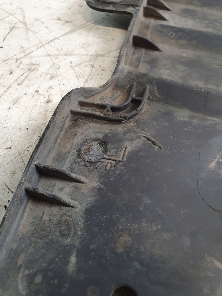 фото №11, Захист підвіска 5q0825230h volkswagen passat b8 kombi 15r.