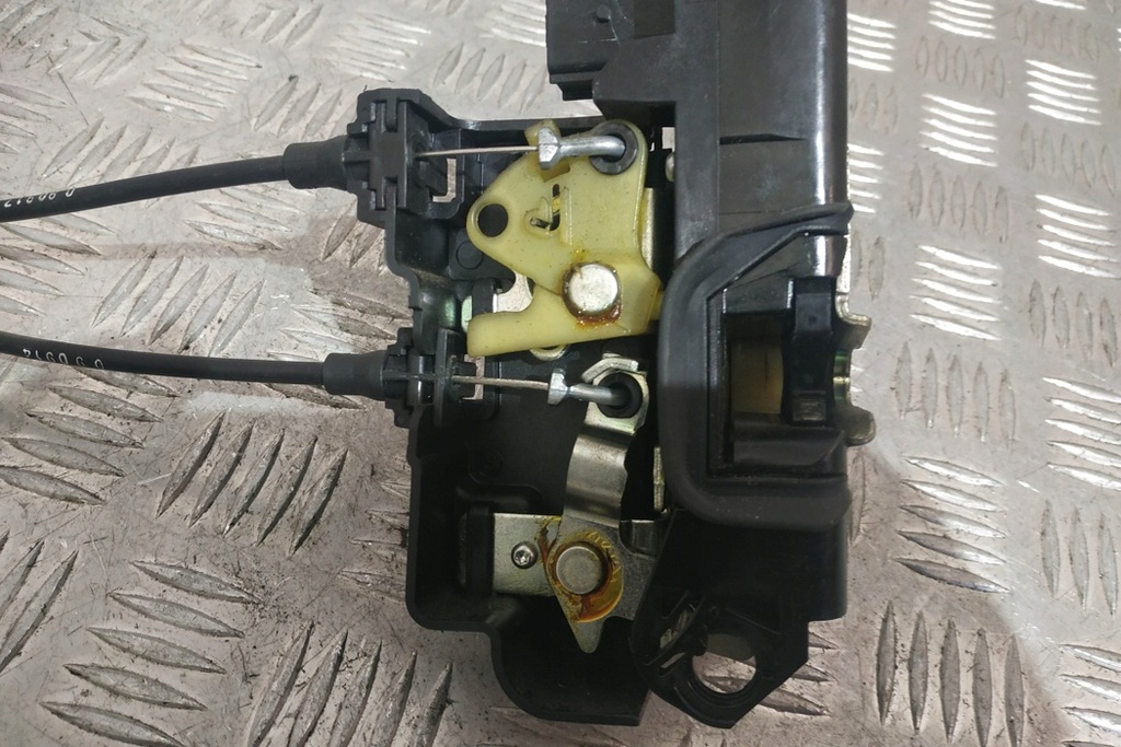 фото №10, Замок правих передніх двері chevrolet captiva c100, c140 a046818 2.0l