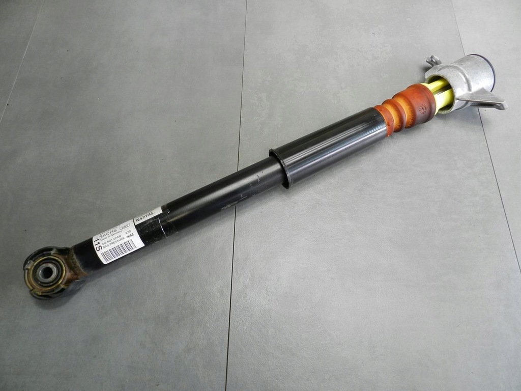 фото №1, Audi a5 8t амортизатор задняя 8t0513035t