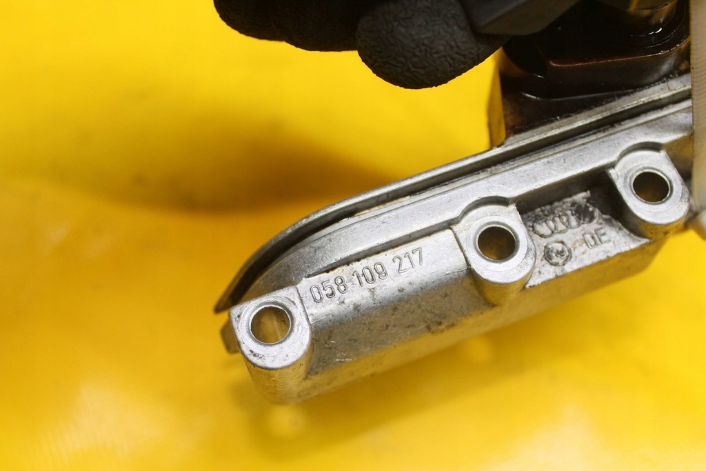 фото №9, Натяжитель распределительного вала 058109217 a3 s3 8l 1.8 t apx