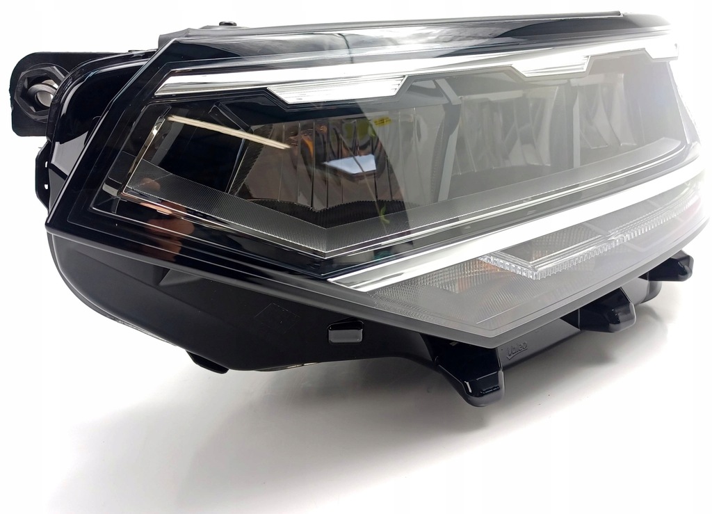 фото №1, Nowa org лампа ліва передня full led vw passat b8