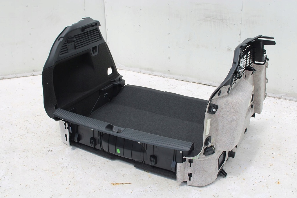 фото №7, Audi q2 обшивка килимок оббивка багажника 81a861529 81a863879 81a863880 бічний