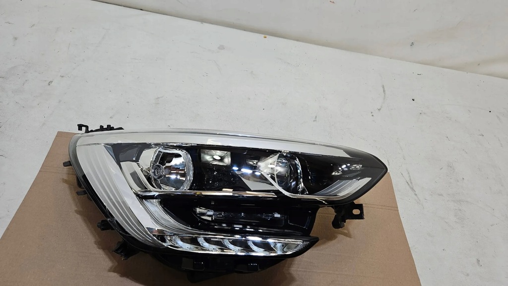 фото №7, Лампа права перед передня renault megane iv звичайна led 260102555r
