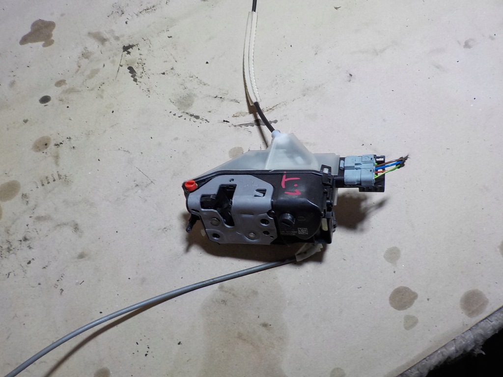 фото №5, Peugeot 301 замок дверь левый задняя