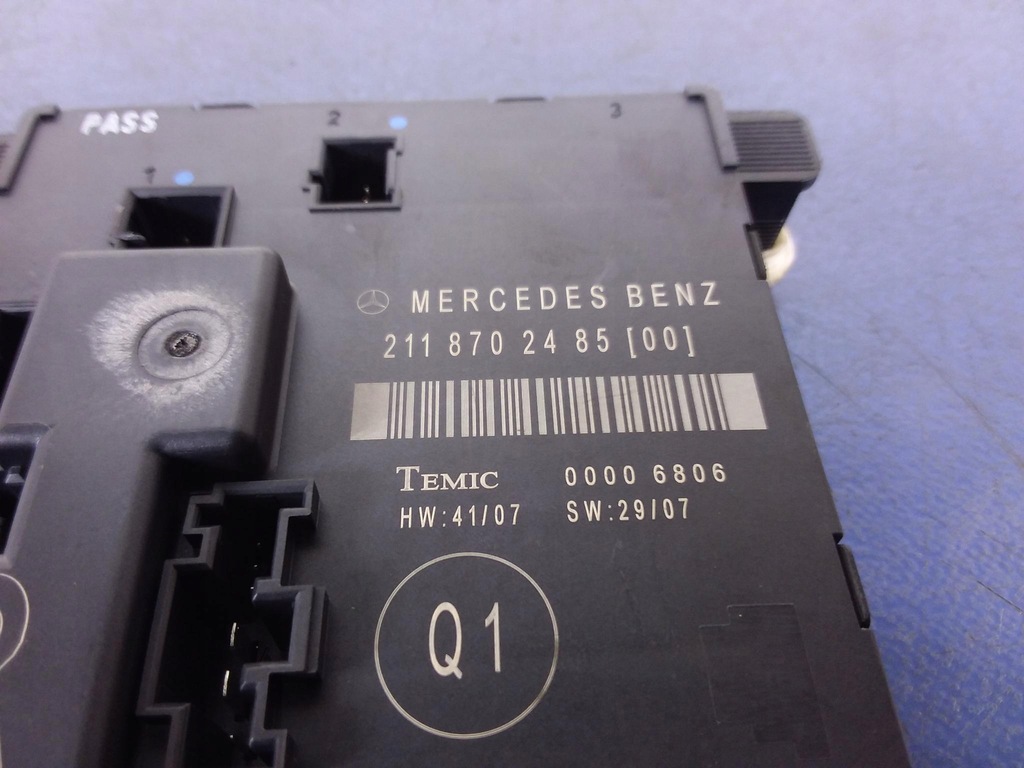 фото №4, Mercedes e w211 модуль двері правий задня 2118702485