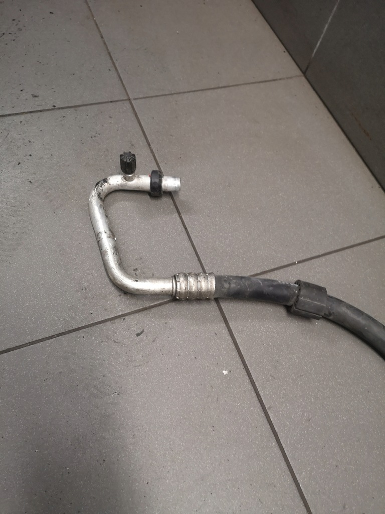 фото №5, Шланг кондиционера audi a4 b8 a5 8k0260707s