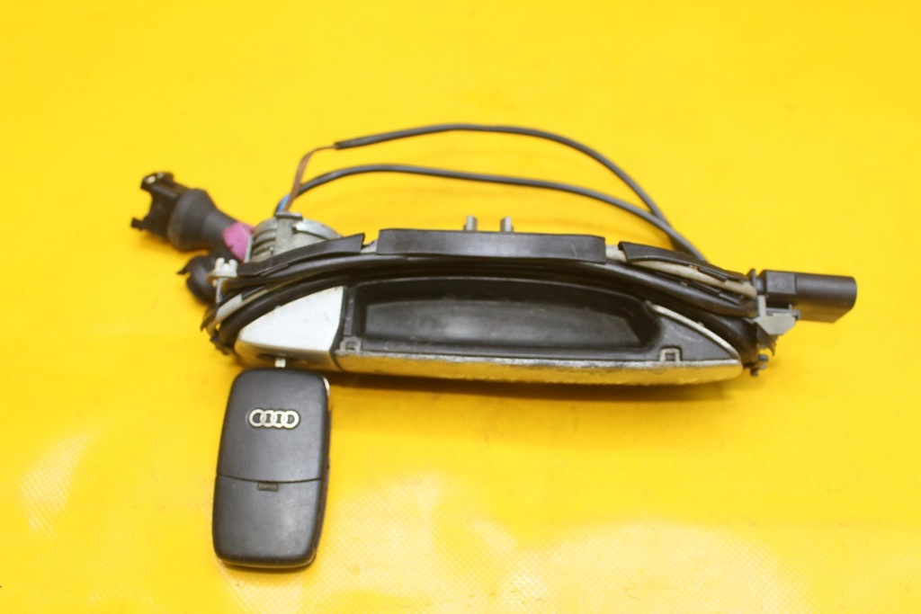 фото №11, Ручка левый перед замок зажигания с ключ a4 b5 fl