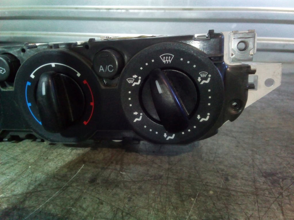 фото №3, Панель обдув ford focus mk2