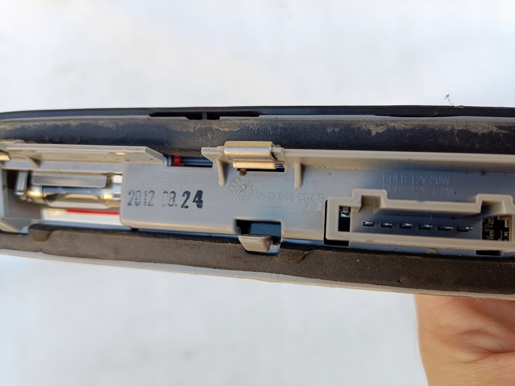 фото №4, Vw amarok третий свет стоп лампа задняя 2017-