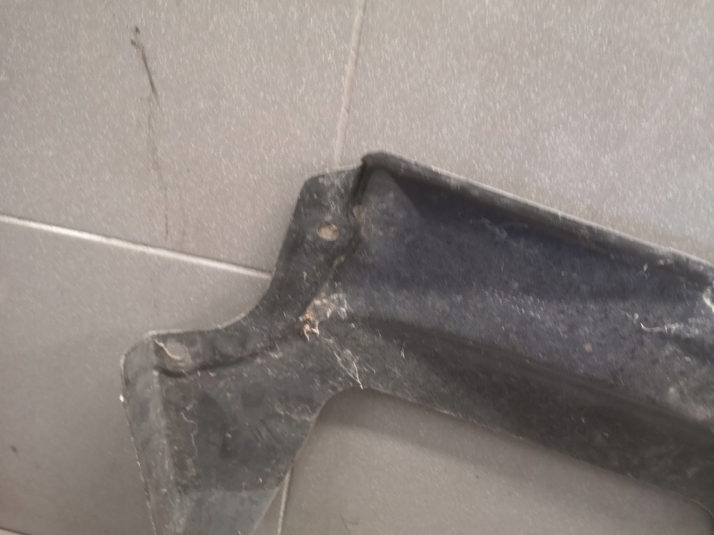 фото №8, Защита подвеска левая audi a4 b7 8e0825215ad