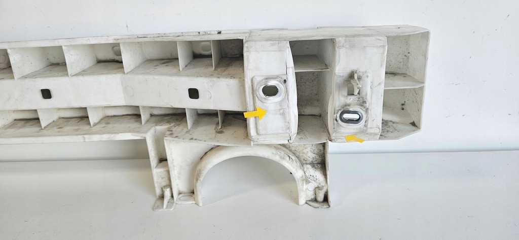 фото №8, Балка бампера задняя renault clio v 850902064r