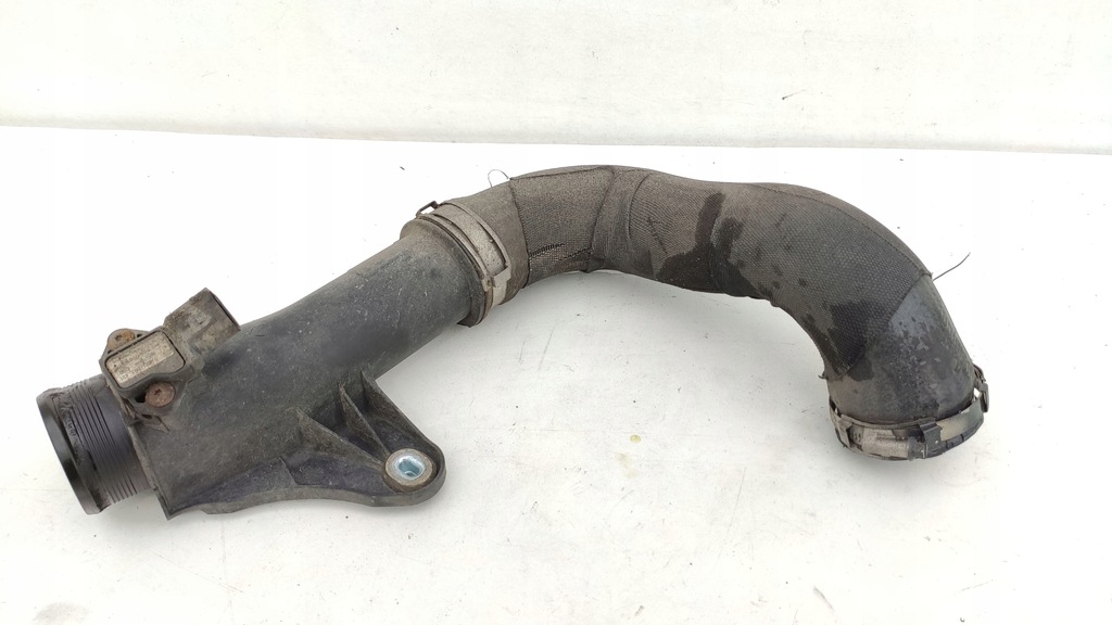 фото №1, Audi a5 8t a4 b8 2.7 tdi труба шланг інтеркулер 8k0145673e