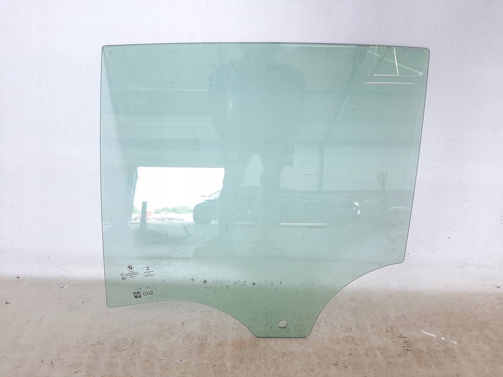 Купить Стекло дверь задняя левая bmw x4 g02 x4m f98 rok 2020