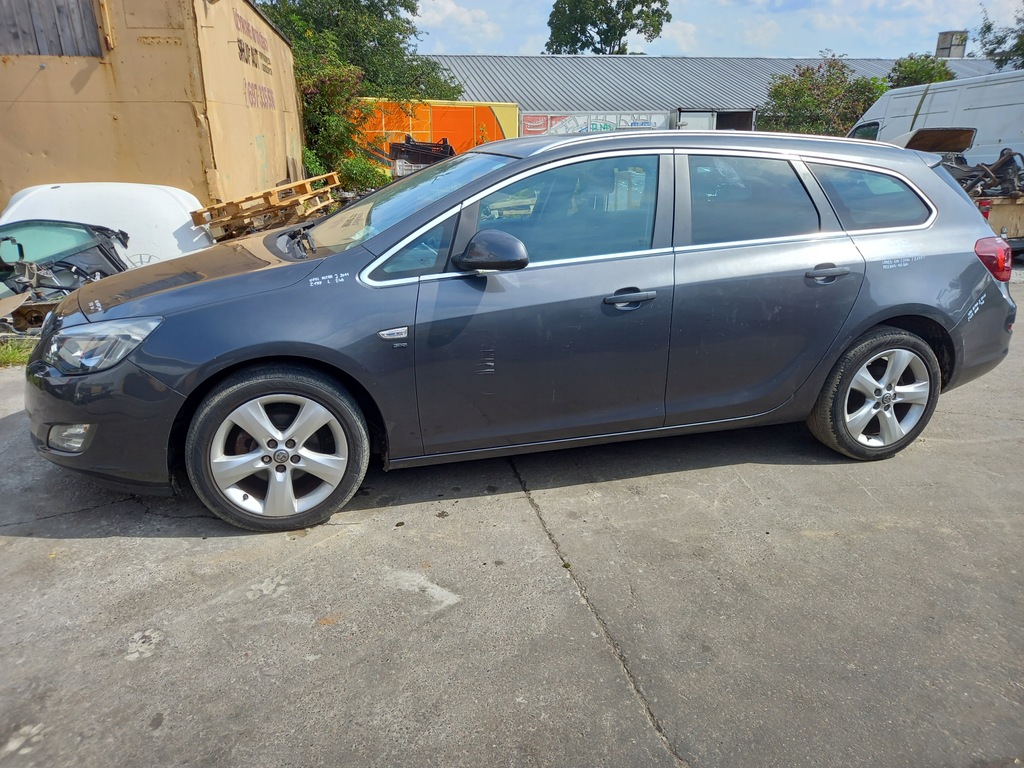 фото №14, Opel astra j воздуховод подушка безопасности водителя