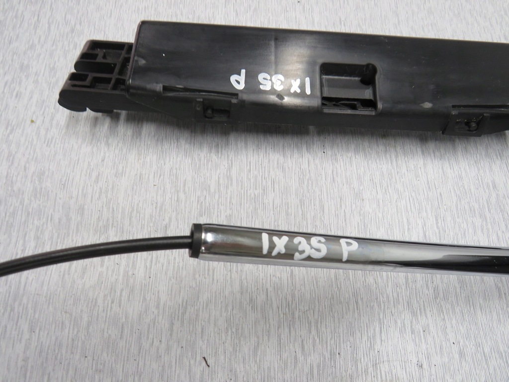 фото №9, Hyundai ix35 підголівник сидіння перед правий